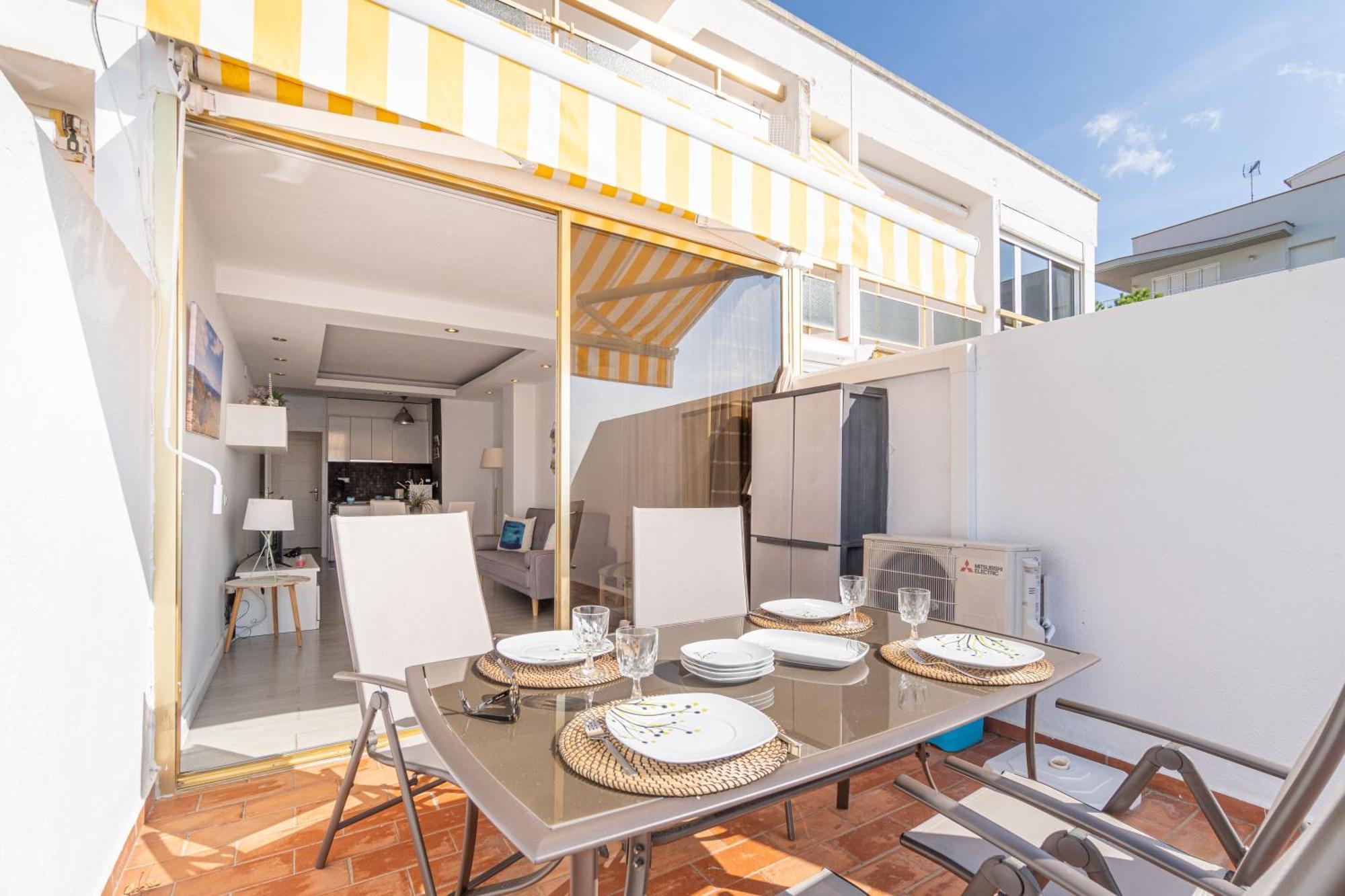 Apartment Meda Chica Roses Exterior photo